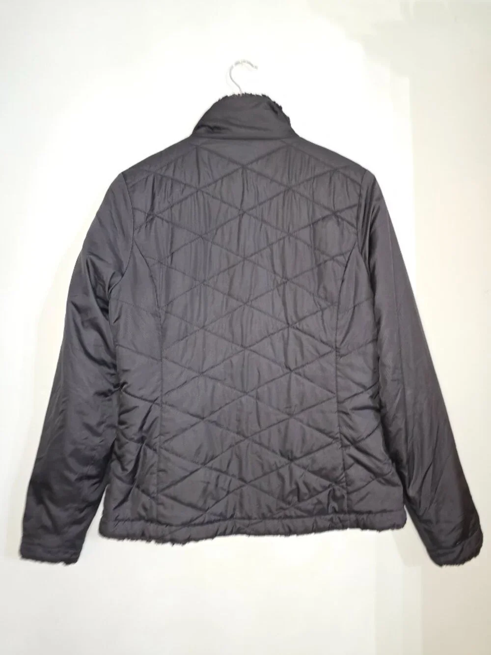 North Face Women's Black Mossbud Jacket, Size M, Gently Used Condition